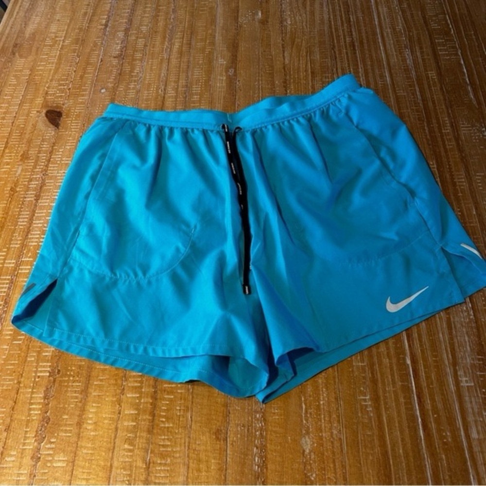Nike Blue Athletic Shorts Lightweight MoistureWicking